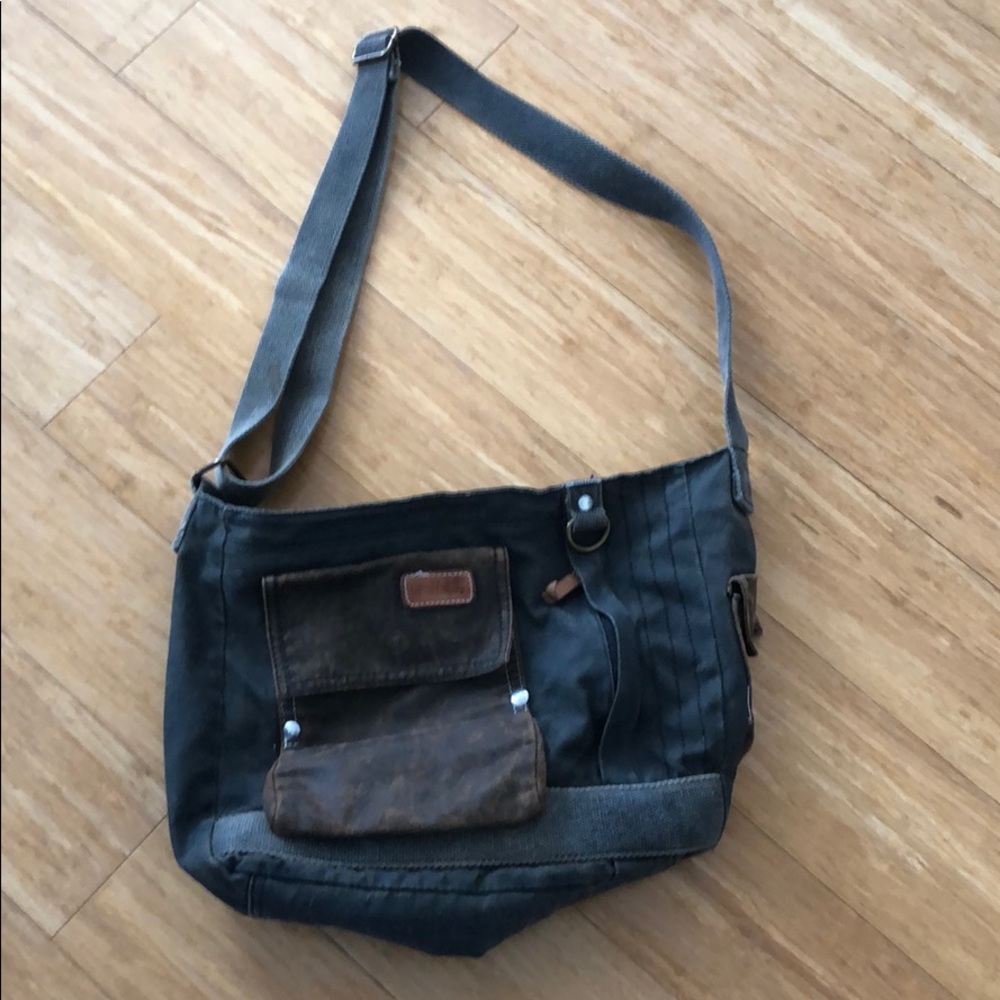 EXC BedStu crossbody canvas bag